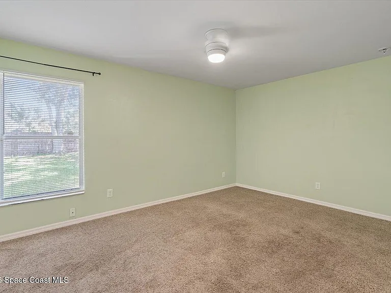 816 Hunters Creek Dr — Photo 24