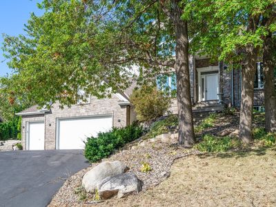 3651 Woodland Trl, Eagan, MN, 55123