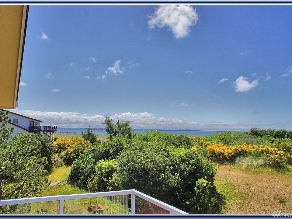1st image of 197 Marine View Dr SE
