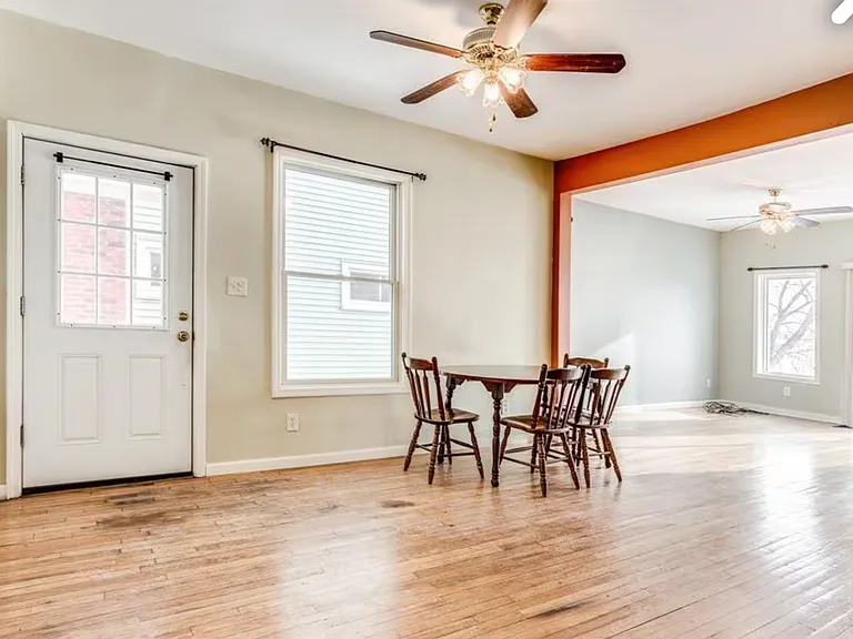 2430 Military St #2 — Photo 8