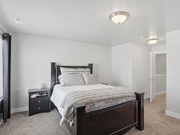 5th image of 14696 S Rising Star Way W