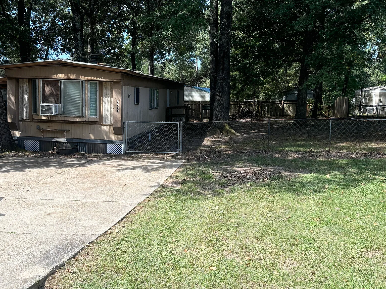2268 Soda Fountain Pl — Photo 2