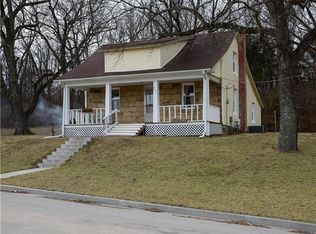 201 W Kay St, Lansing, KS 66043