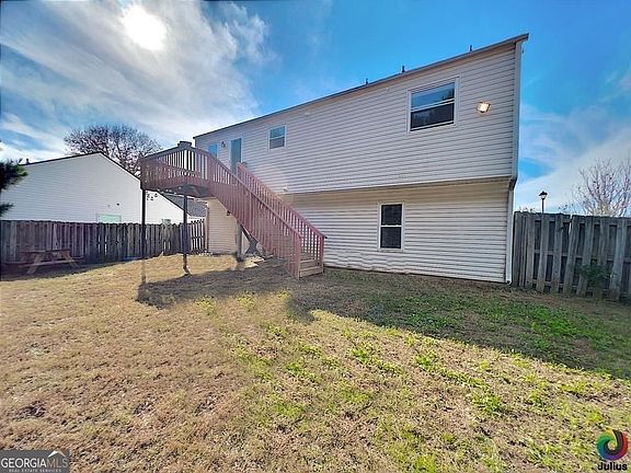 4th image of 941 Sugar Oak Ln