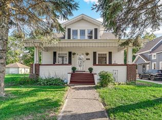 432 Herman St, Crete, IL 60417