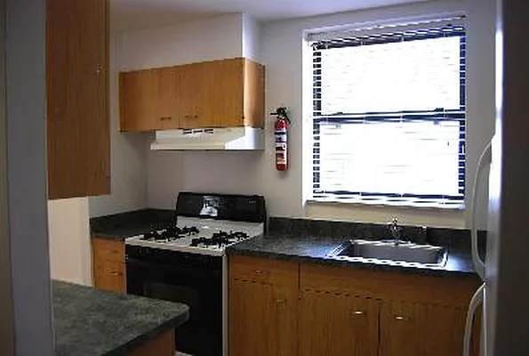 Rented by Corcoran | media 22