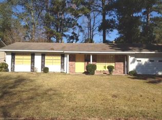 1322 Sharon Dr, Jackson, MS 39204