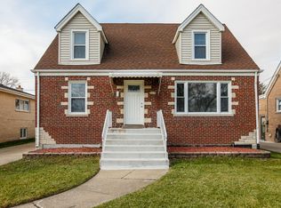 2352 S 1st Ave, North Riverside, IL 60546