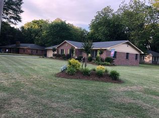 922 N Dyer Cir, Greenville, MS 38701