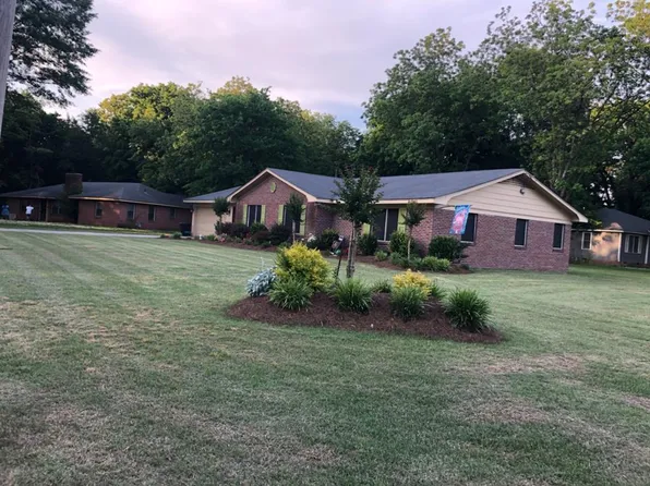 922 N Dyer Cir, Greenville, MS 38701