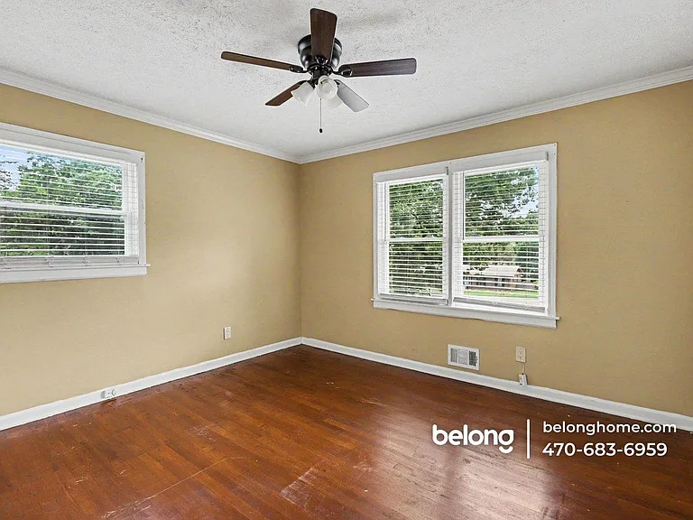 3126 Wesley Chapel Rd — Photo 9