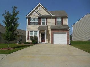 3767 Shenfield Dr, Union City, GA 30291