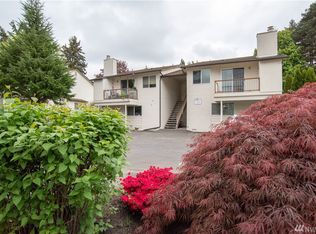 7340 NE 142nd Pl APT A, Kirkland, WA 98034