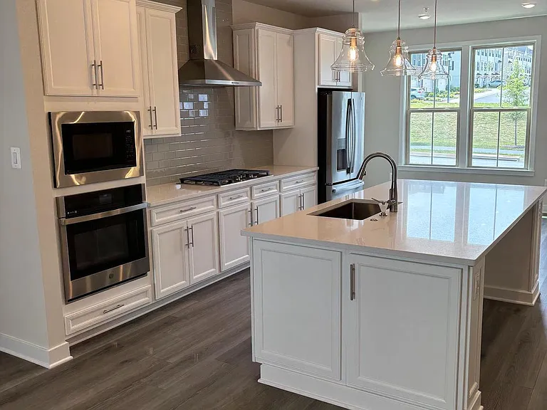 10140 Lake Linganore Blvd — Photo 3