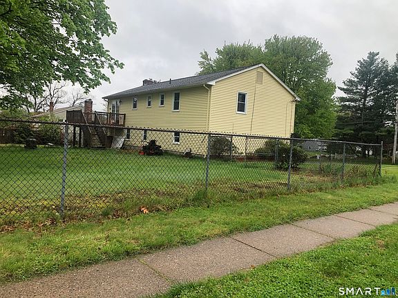 4th image of 862 Pleasant Valley Road