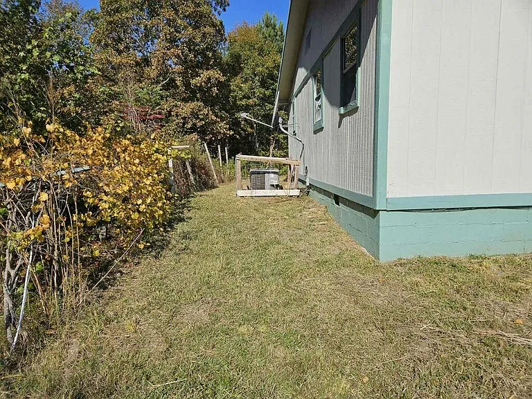 960 County Road 662 — Photo 6