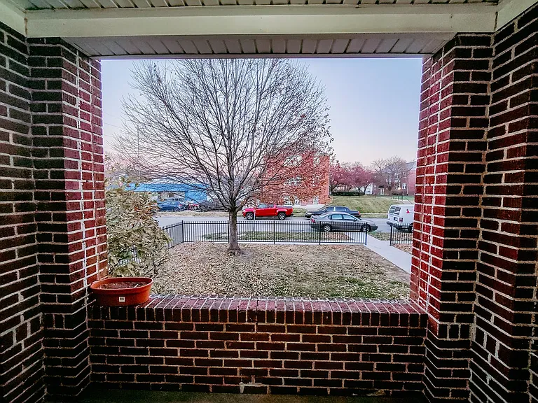 814 S 38th St — Photo 30