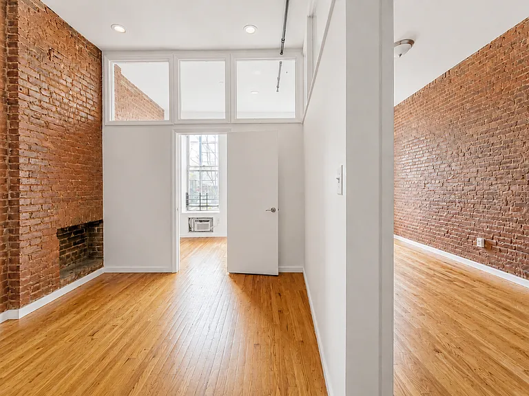 2117 3rd Ave #2B — Photo 6