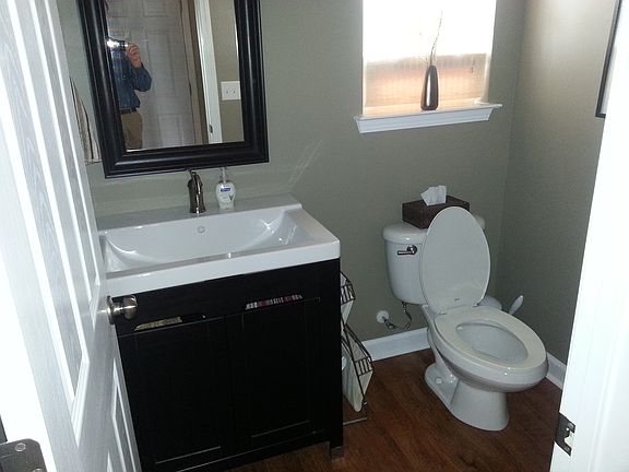 1/2 bath