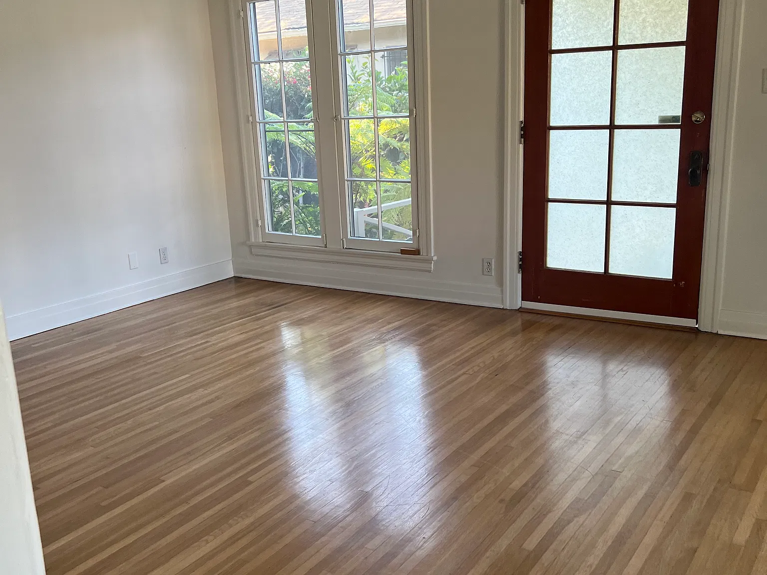 2 bed, $4,200 — Photo 3