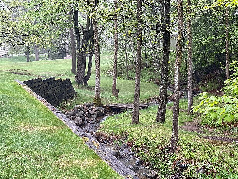 2nd image of 9602 Boyd Ave