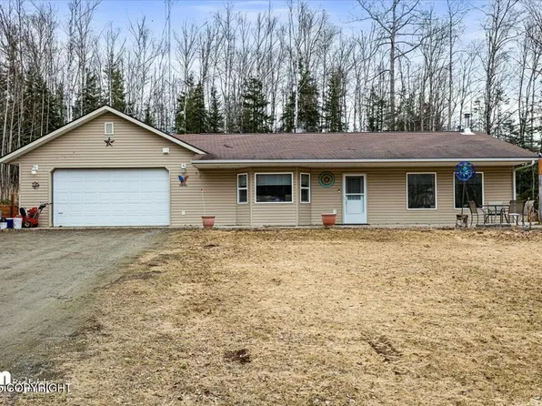 4051 S Eagle Bay Dr, Wasilla, AK 99623