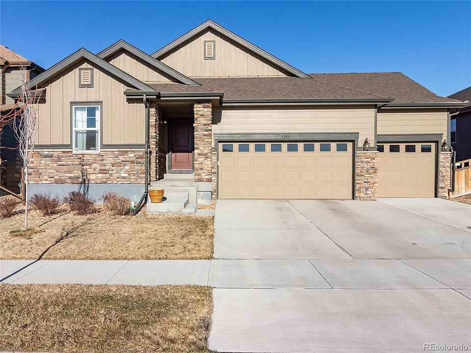 1st image of 3285 Hawthorne Ln