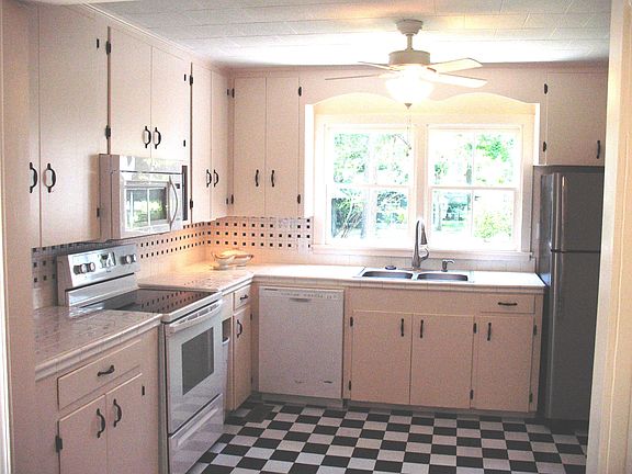 New kitchen