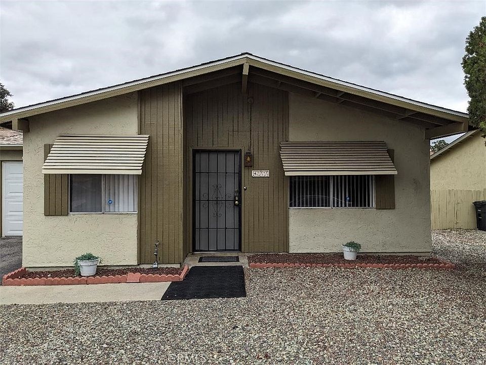 1st image of 422 Calle Fortuna