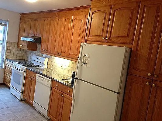 4th image of 8539 Eliot Ave Floor 2