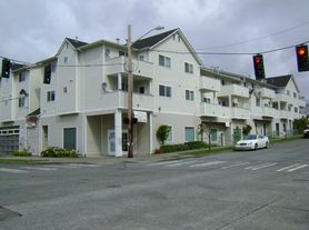 5333 15th Ave S