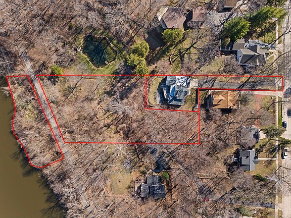 5th image of 362 1/2 River Bluff Rd
