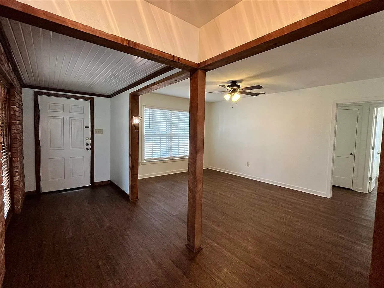 2 bed, 1.0 bath, 960 sqft, $1,395 — Photo 4
