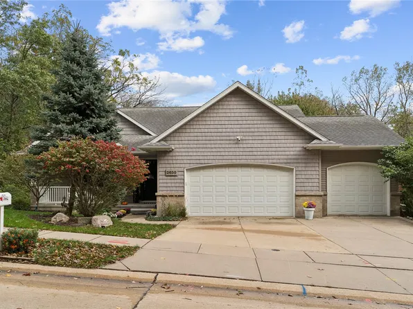 2650 Adirondack Dr NE, Cedar Rapids, IA 52402