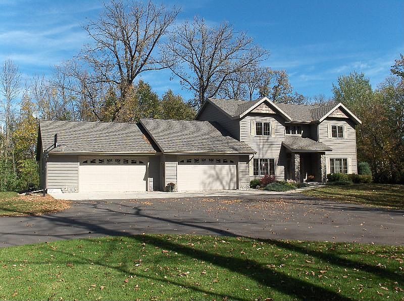 1st image of 16580 Elmwood Dr