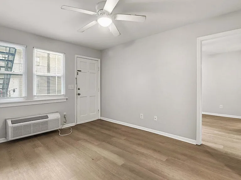 2107 Rondo St #107 — Photo 17