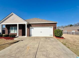 6563 Newbridge Dr, Bessemer, AL 35022