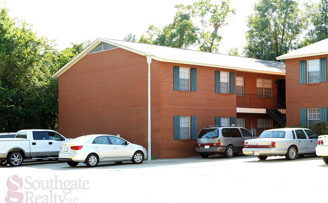 Heathwood Apartment Homes — Photo 2