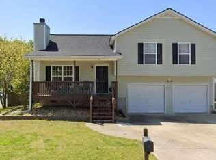 101 Huntington Way, Dallas, GA 30132