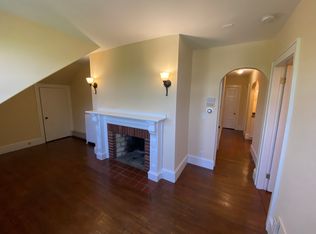 33 Chestnut St, Worcester, MA 01609