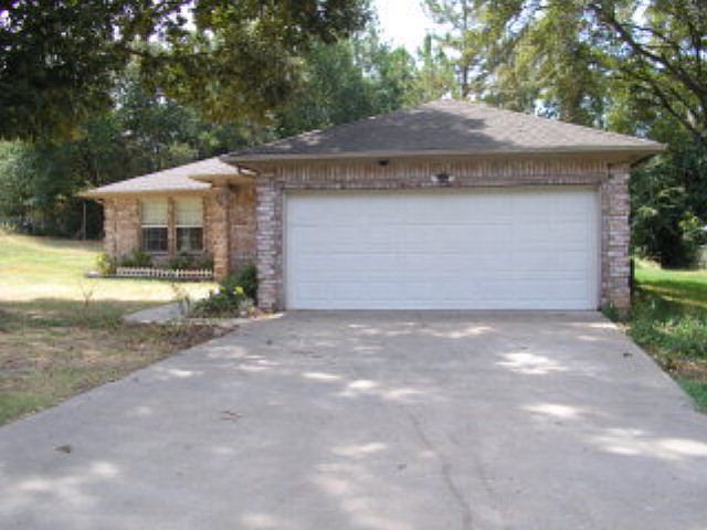 1st image of 108 McDonald Dr