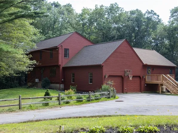 17 Boswell Trl, Foster, RI 02825