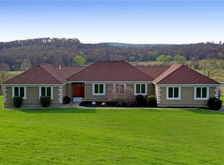 300 Black Meadow Rd, Chester, NY 10918