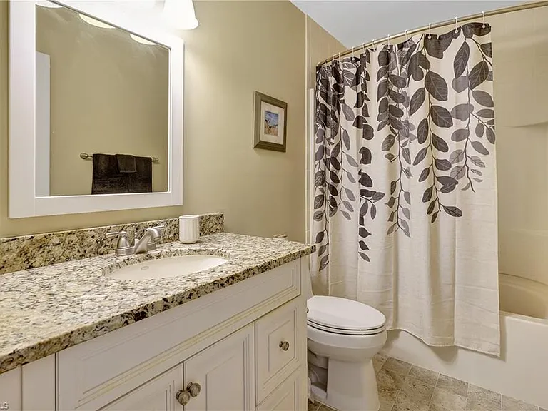 3062 Sandpiper Bay Cir #K302 — Photo 21