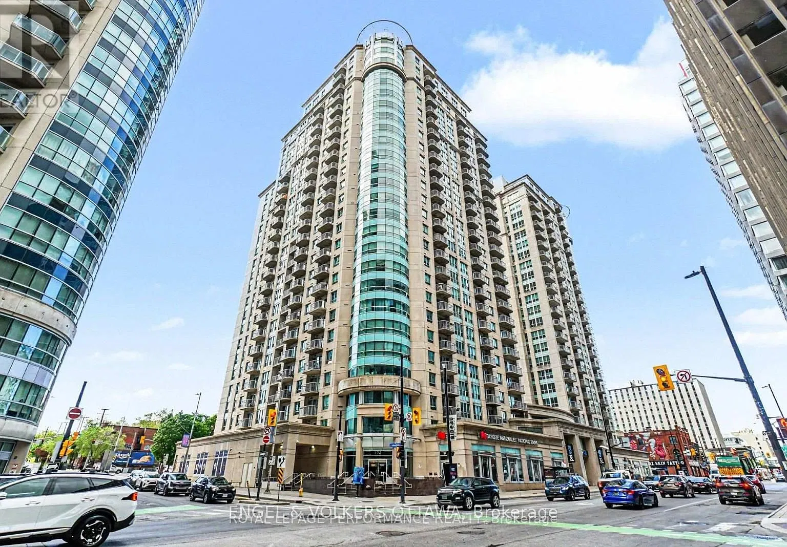 1 bed, $2,000 — Photo 2