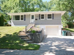 3915 3rd Pl NW, Rochester, MN 55901