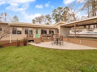 1208 Devaney Cir, Summerton, SC 29148