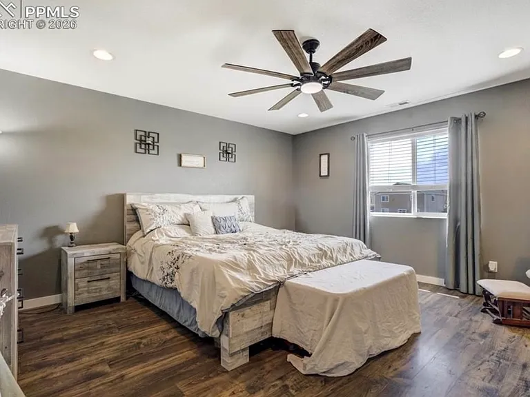 3812 Chia Dr — Photo 28