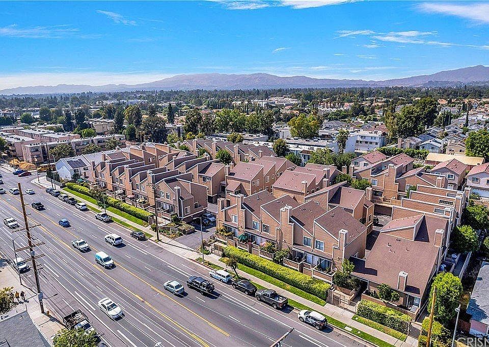 1st image of 15135 Nordhoff St Unit 24