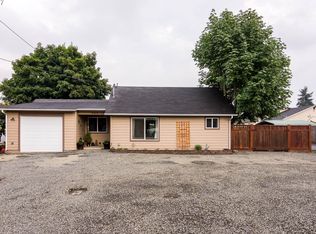 945 54th St, Springfield, OR 97478
